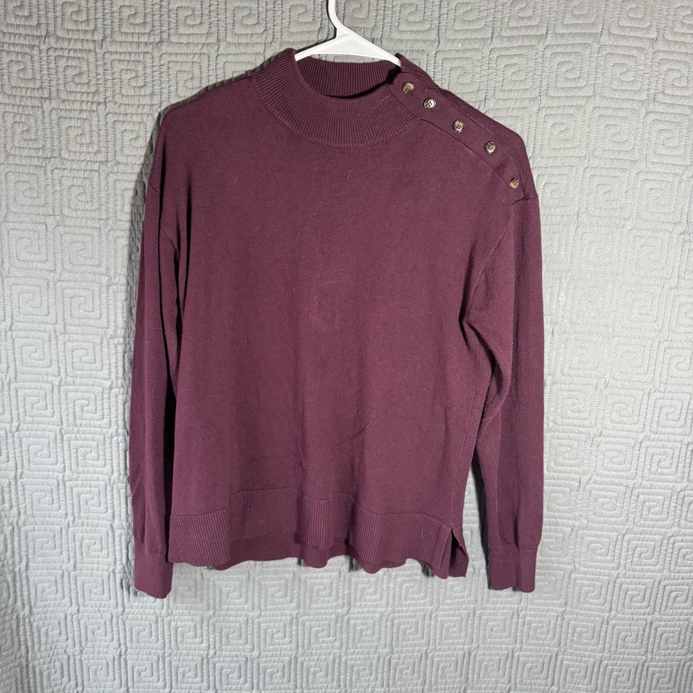 Ann Taylor Pullover Women’s Size Small Shoulder Buttons Long Sleeve Purple Mock